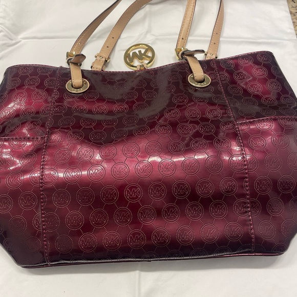 Michael Kors red tote purse - Picture 8 of 9